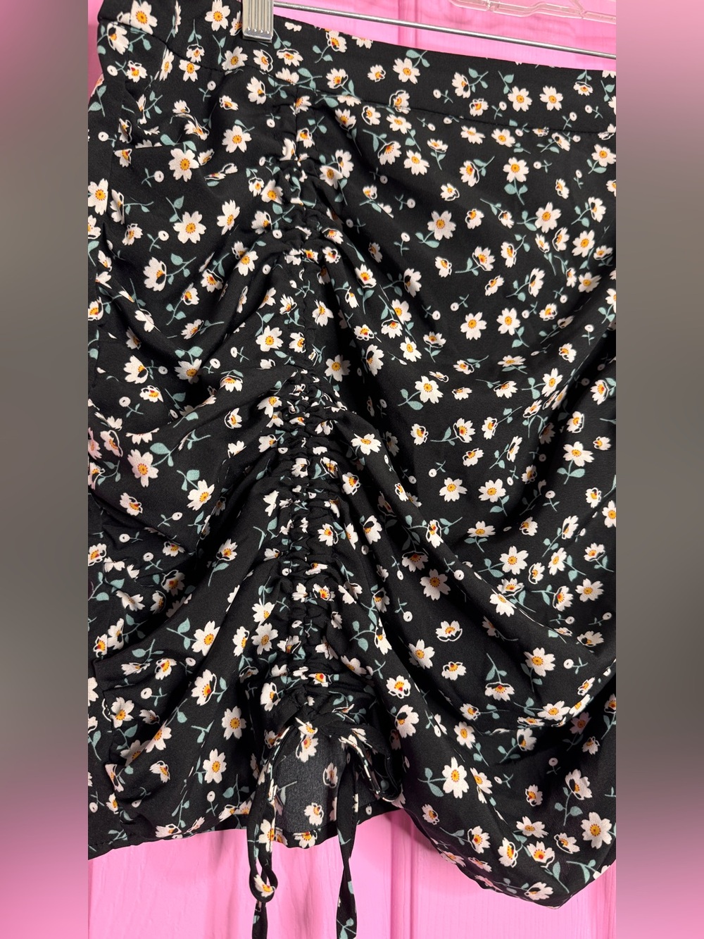 Black Daisy Ruched Mini Skirt - Floral Drawstring Detail - Picture 2 of 4